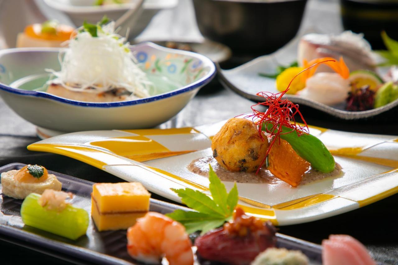 Отель Yufuin Ryoan Wazanho Оита Экстерьер фото