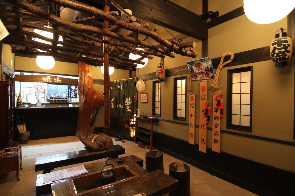 Отель Yufuin Ryoan Wazanho Оита Экстерьер фото
